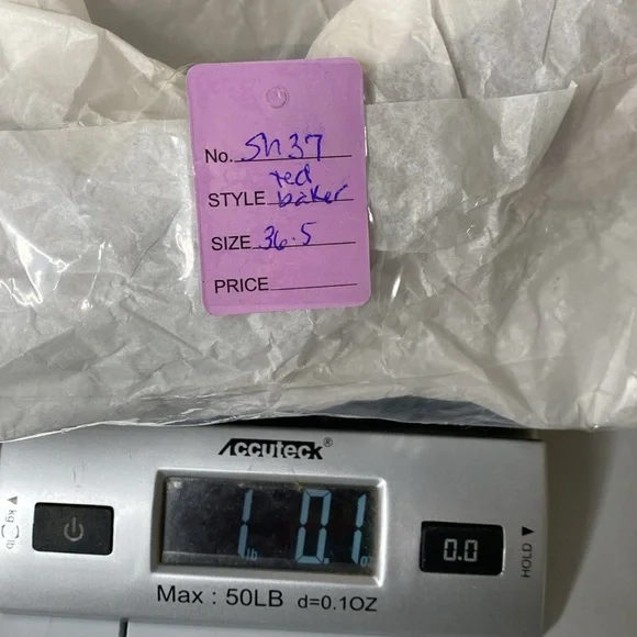 Ted Baker London Sz 36.5 Red Satin Iziie Stiletto 4” Heels Pump - Picture 10 of 10